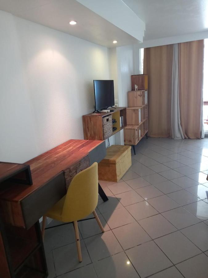Grand Studio De 41 M², Vue Mer Et Jardin Tropical. Ле-Гозьє Екстер'єр фото